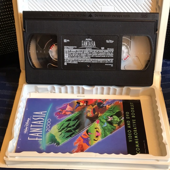 ***6 for $25***  Disney **Fantasia 2000** Cartoon VHS 📼 tape ~ movie 🎥 - Picture 4 of 4